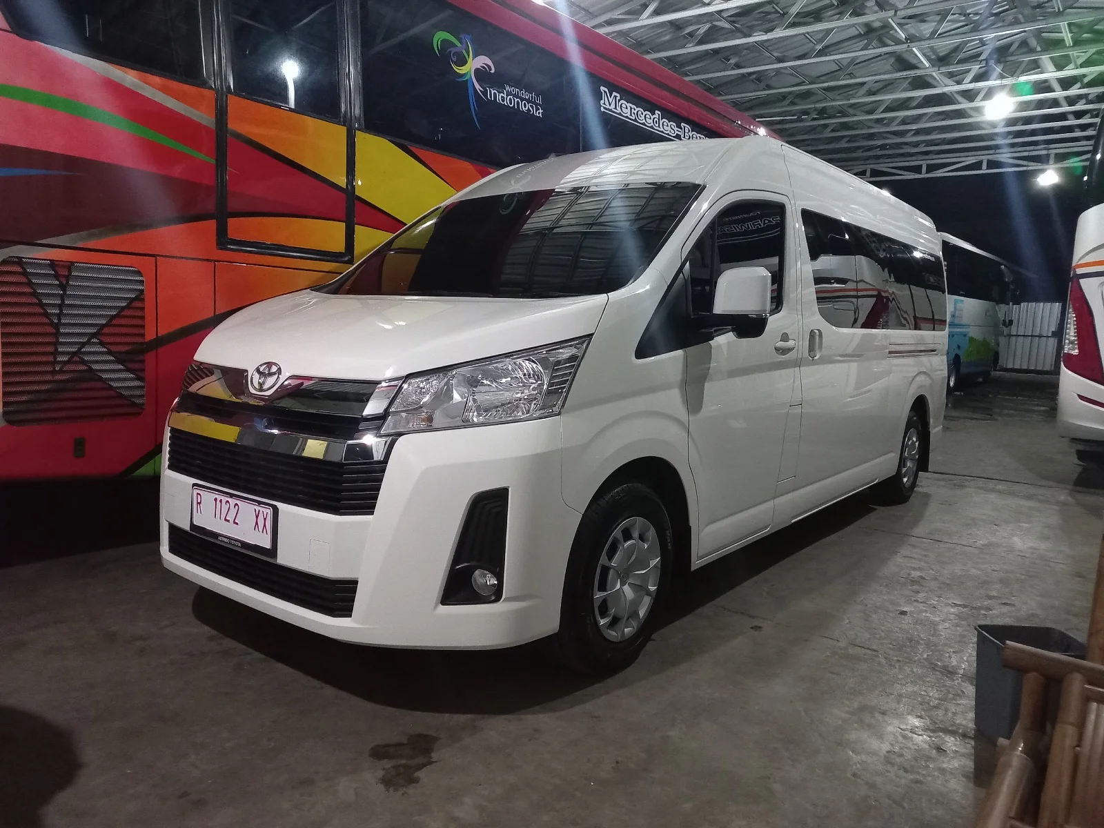 Hiace Std / Premio Standart